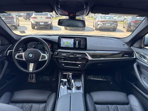 Used 2023 BMW 540i w/ M Sport Package image 15