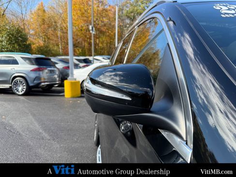 Used 2022 Mercedes-Benz GLS 450 4MATIC image 9