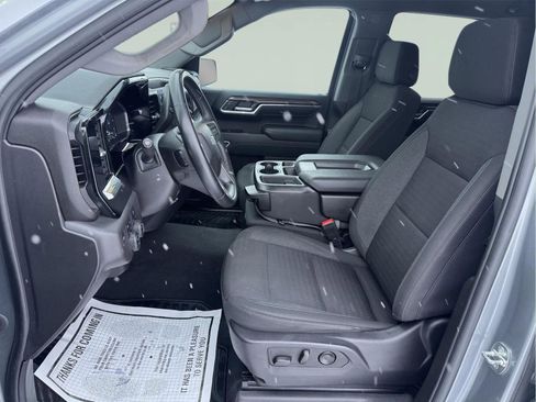 Used 2023 Chevrolet Silverado 1500 RST w/ Z71 Off-Road Package image 16