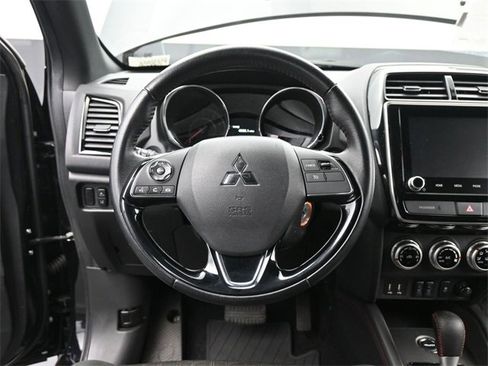 Used 2024 Mitsubishi Outlander Sport AWD image 27