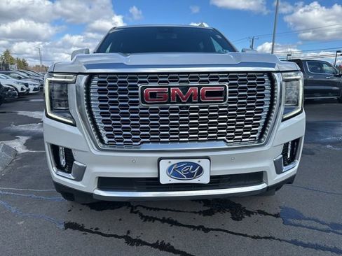 Used 2024 GMC Yukon XL Denali w/ LPO, Floor Liner Package image 8