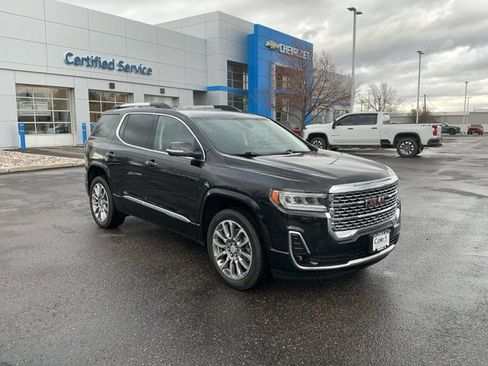 Used 2023 GMC Acadia Denali w/ Denali Technology Package image 1