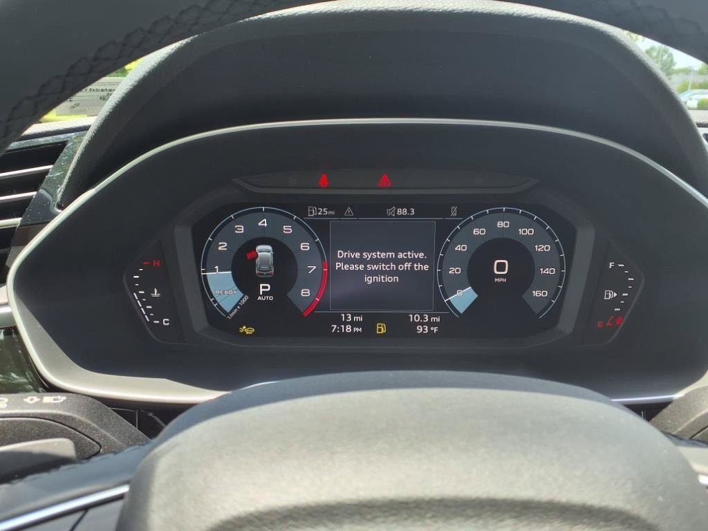 Used 2025 Audi Q3 2.0T Premium AWD/4WD image 19