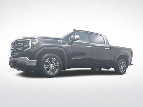Used 2025 GMC Sierra 1500 SLT RWD image 29