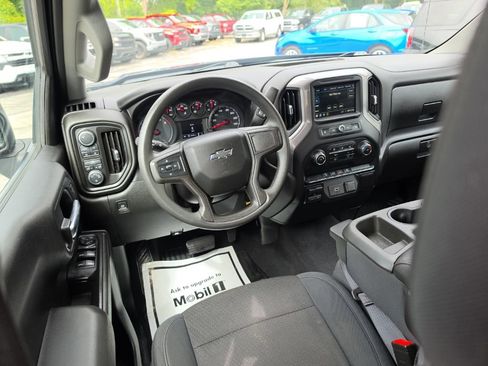 Certified 2019 Chevrolet Silverado 1500 Custom Trail Boss w/ Custom Convenience Package AWD/4WD image 8