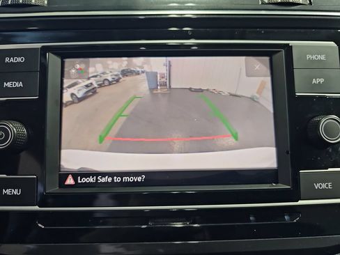 Used 2022 Volkswagen Tiguan S AWD/4WD image 45