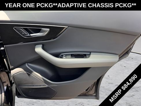 Used 2019 Audi Q8 Prestige w/ Adaptive Chassis Package AWD/4WD image 35