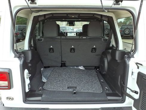 New 2026 Jeep Wrangler Unlimited Sport AWD/4WD image 9