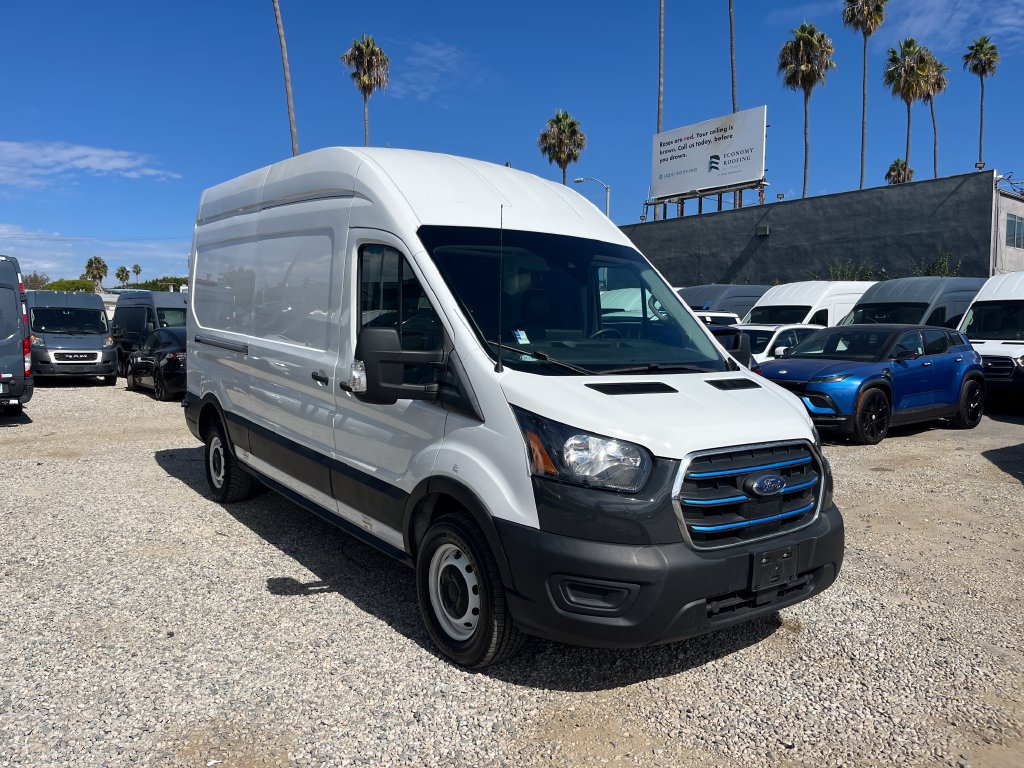 Used 2022 Ford E-Transit 148 High Roof w/ Load Area Protection Package RWD image 3