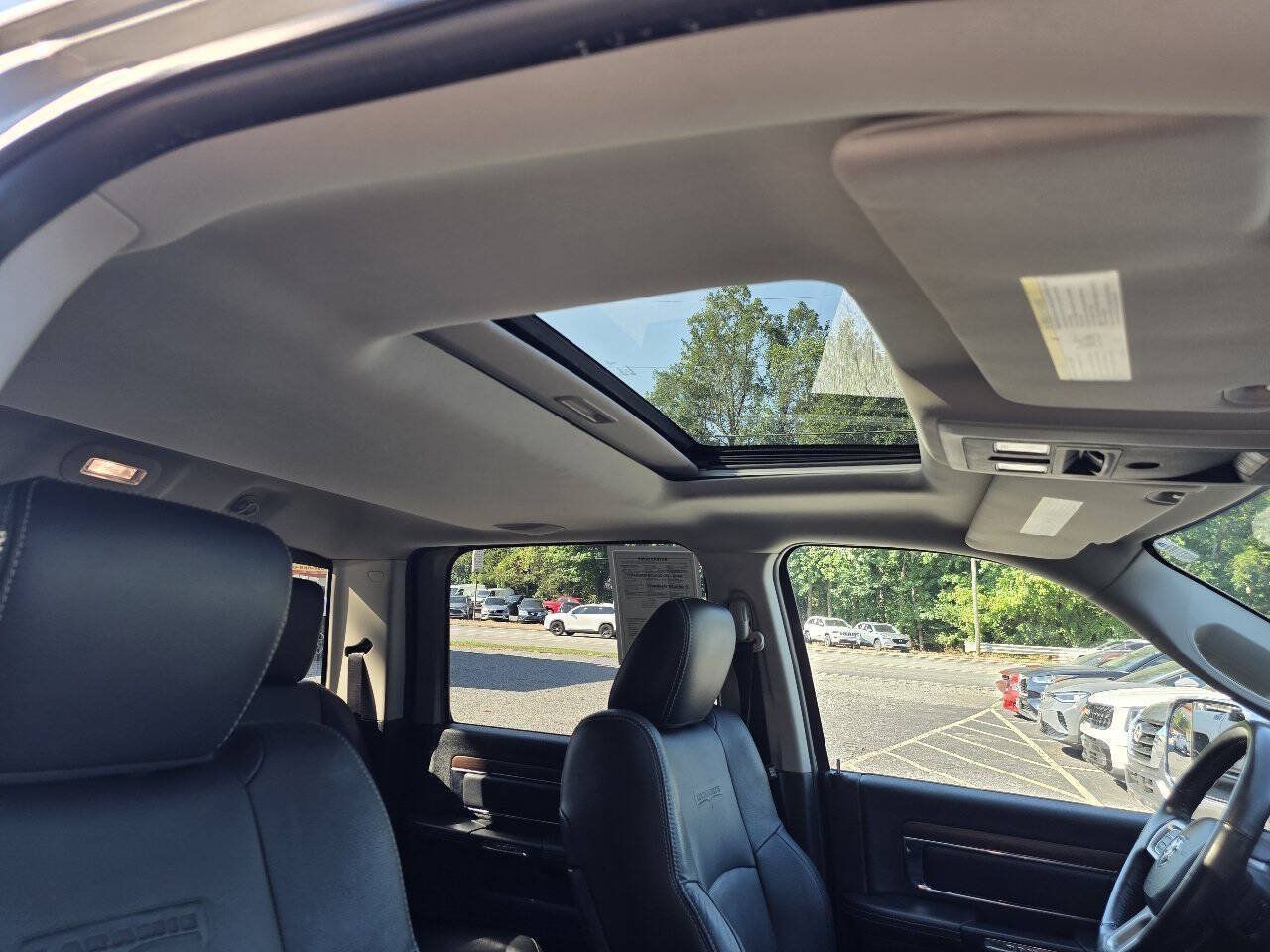 Used 2014 RAM 1500 Laramie w/ Convenience Group RWD image 30