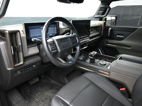 Used 2024 GMC Hummer EV 3X AWD/4WD image 12