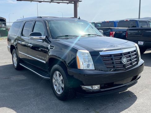 Used 2009 Cadillac Escalade ESV AWD image 6