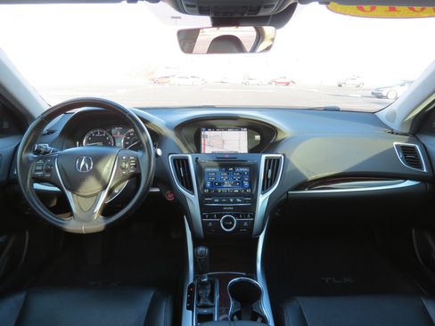 Used 2016 Acura TLX w/ Technology Package image 12