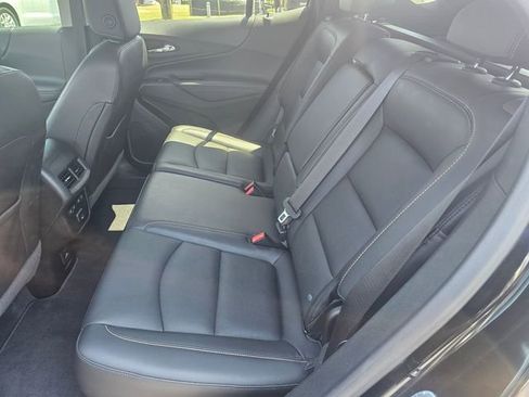 Used 2020 Chevrolet Equinox Premier FWD image 16