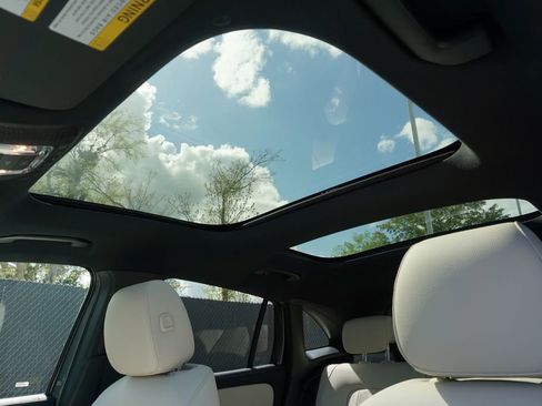 New 2026 Mercedes-Benz GLA 250 image 17