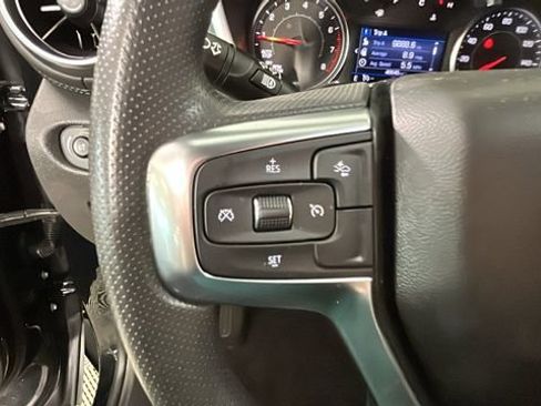 Used 2022 Chevrolet Blazer LT FWD image 16