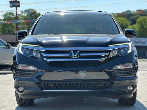 Used 2016 Honda Pilot Touring image 3