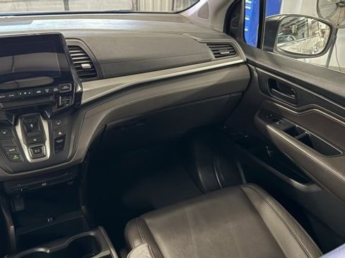 Used 2018 Honda Odyssey EX-L image 22