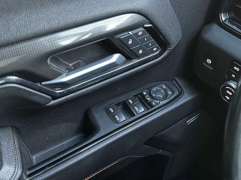 Used 2024 GMC Sierra 2500 AT4 w/ AT4 Premium Plus Package image 35