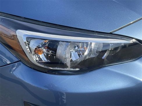 Used 2023 Subaru Crosstrek 2.0i Premium image 13