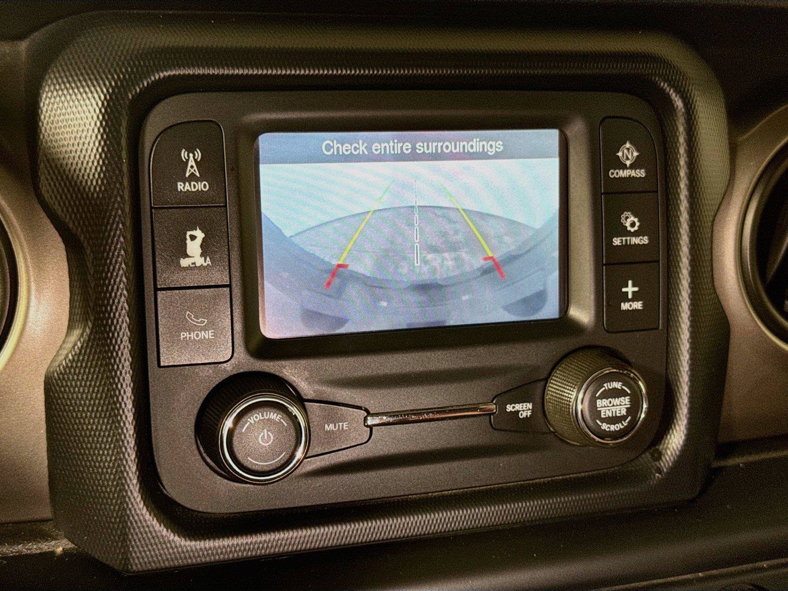 Used 2018 Jeep Wrangler Unlimited Sport AWD/4WD image 12