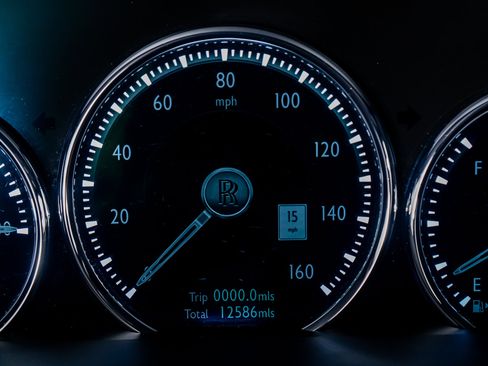Used 2023 Rolls-Royce Cullinan image 42