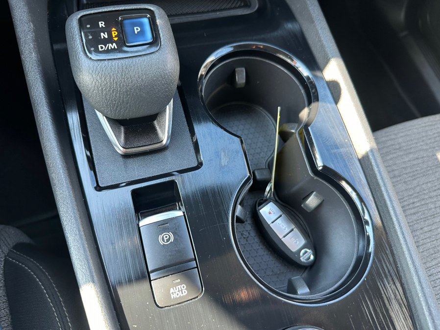 Used 2021 Nissan Rogue S AWD/4WD image 22