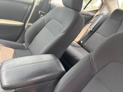Used 2024 Nissan Sentra S FWD image 23