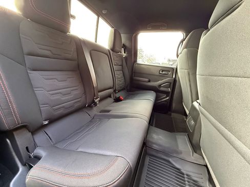 Used 2024 Nissan Frontier PRO-4X w/ Off-Road Protection Package image 36