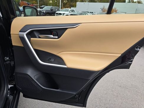 Certified 2025 Toyota RAV4 XLE Premium image 37