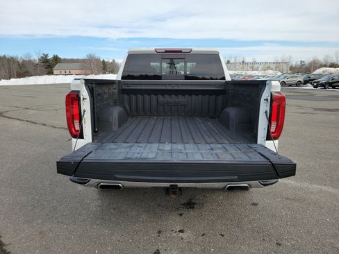 Used 2019 GMC Sierra 1500 SLT w/ SLT Premium Plus Package image 17