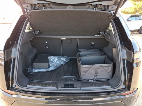 New 2025 Land Rover Range Rover Evoque S image 22