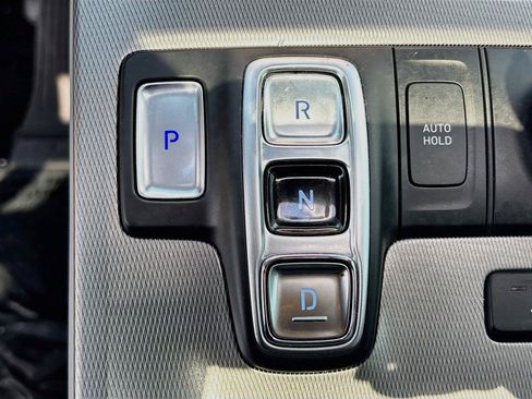 Used 2020 Hyundai Palisade SEL FWD image 16