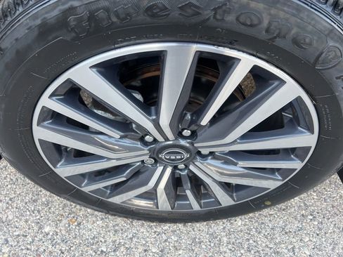 Used 2023 Nissan Kicks SV image 45