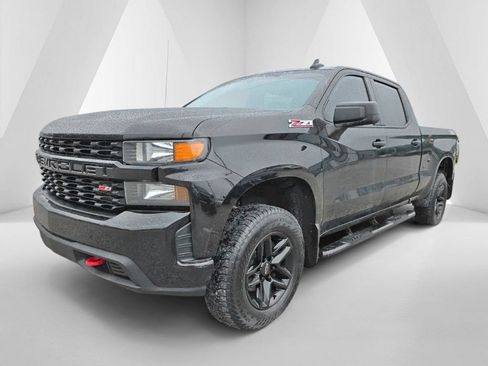 Used 2020 Chevrolet Silverado 1500 Custom Trail Boss w/ Custom Convenience Package AWD/4WD image 3