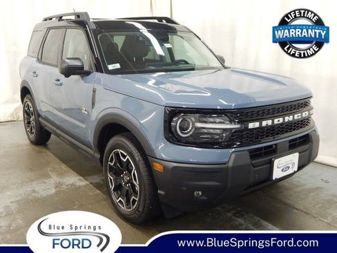 New 2025 Ford Bronco Sport Outer Banks w/ Outer Banks Tech Package+ image 1