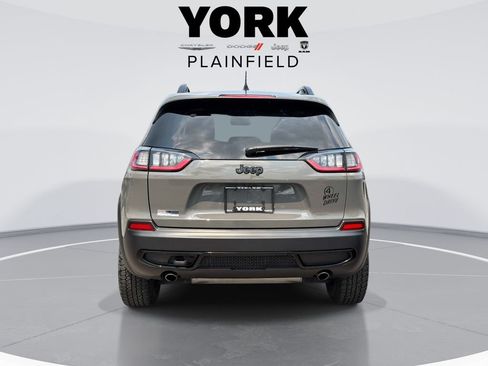 Used 2022 Jeep Cherokee Latitude w/ Sun & Sound Group AWD/4WD image 6
