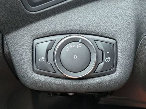 Used 2015 Ford Escape S FWD image 25