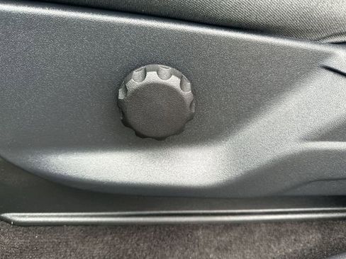 Used 2023 Ford F150 XLT image 16