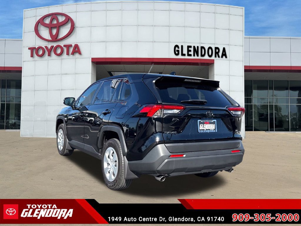 Certified 2025 Toyota RAV4 LE FWD image 8