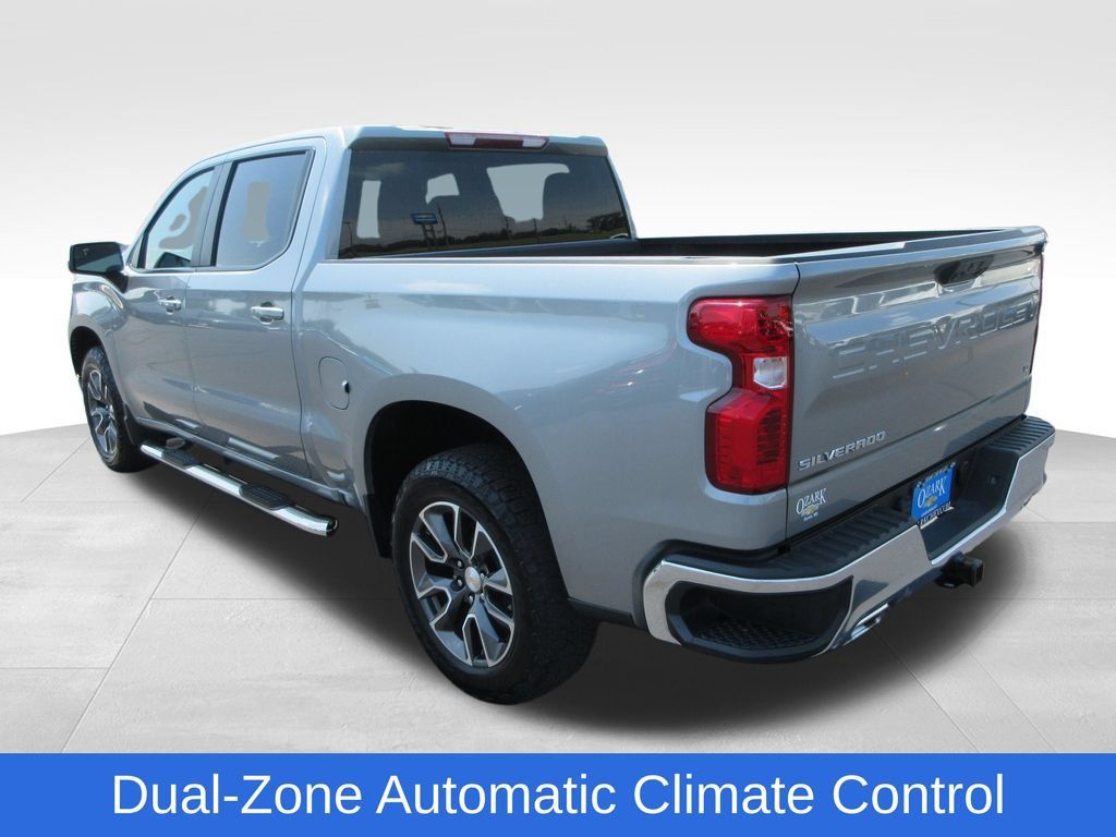 Certified 2024 Chevrolet Silverado 1500 LT AWD/4WD image 3