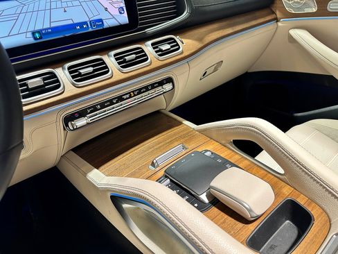 Certified 2024 Mercedes-Benz GLE 350 4MATIC image 11