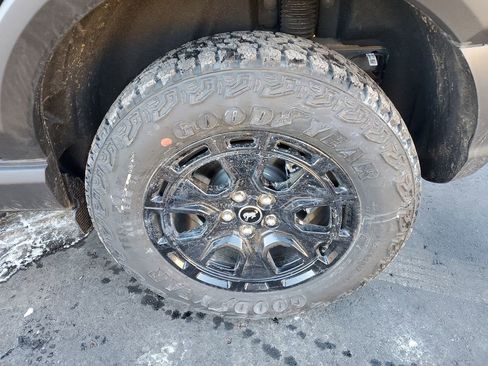 New 2025 Ford Bronco Sport Badlands w/ Sasquatch Badlands Package image 33