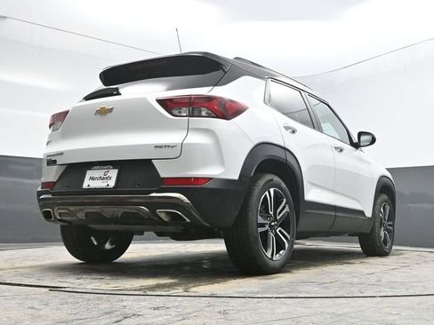 Used 2021 Chevrolet TrailBlazer ACTIV w/ Technology Package image 22