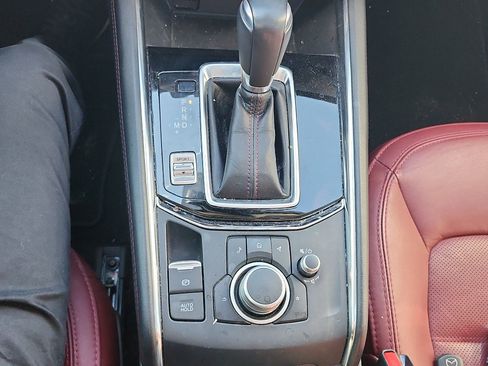 Used 2021 MAZDA CX-5 Carbon Edition image 19