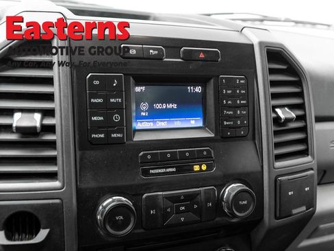 Used 2017 Ford F550 2WD Regular Cab Super Duty image 19