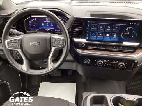 Used 2024 Chevrolet Silverado 1500 RST AWD/4WD image 14