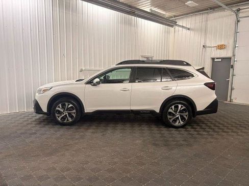Used 2021 Subaru Outback Limited w/ Popular Package #2 AWD/4WD image 2