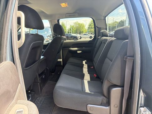 Used 2011 Chevrolet Silverado 1500 LT w/ All-Star Edition AWD/4WD image 33