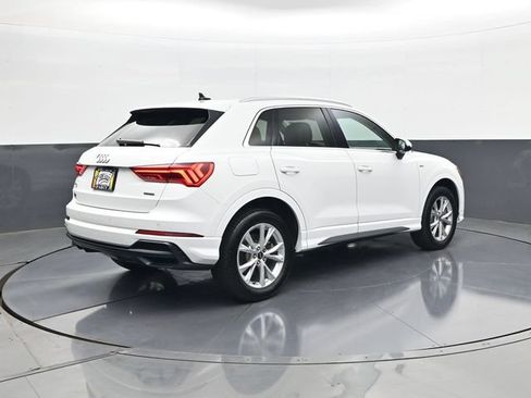 Used 2021 Audi Q3 2.0T Premium w/ Convenience Package AWD/4WD image 5